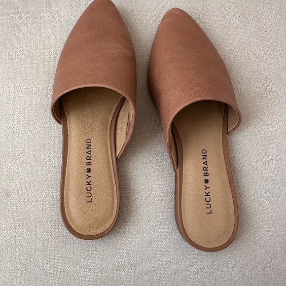 Lucky Brand Women's Brown Mules - Picture 3 of 8